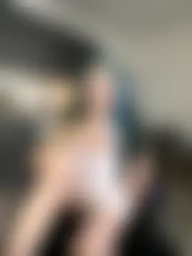 MiniSophiaa's Webcam Show