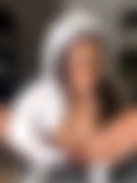 Your_Paris' Live Sex Cam Show