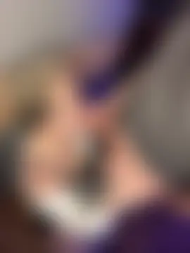 MrMrsRight's Webcam Show