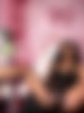 mismialove's Live Sex Cam Show