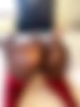 t-Booty_risky_'s Webcam Show