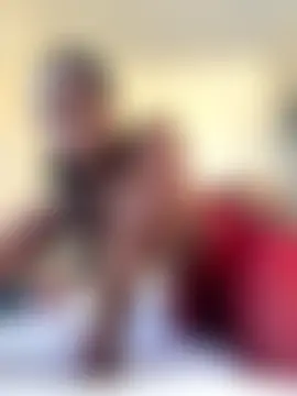 t-Booty_risky_'s Webcam Show