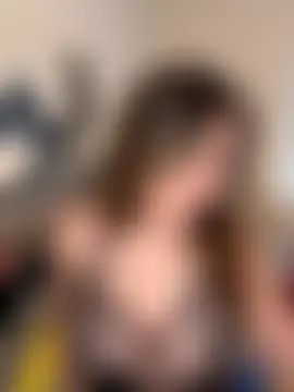 Sophia-Squirts-UK's Live Sex Cam Show