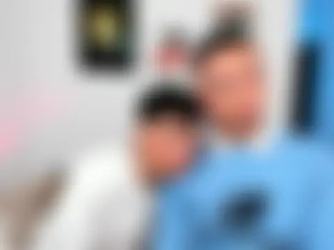 sweet_boys_xx's Live Sex Cam Show