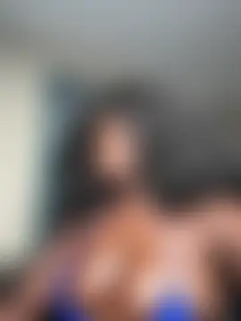 WomanNextdoor1's Webcam Show