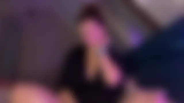 Velvetwitch87's Live Sex Cam Show