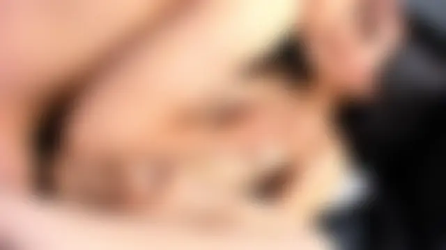 Soffy_sexzone18's Webcam Show