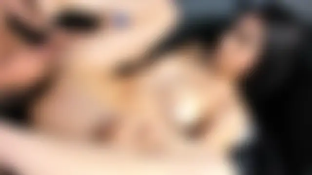 Soffy_sexzone18's Webcam Show