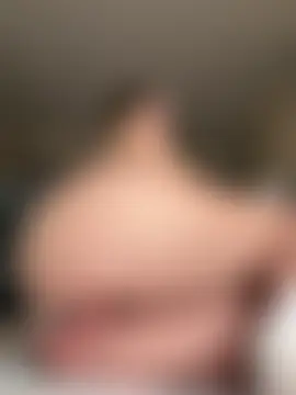 yourlilsecreet's Webcam Show