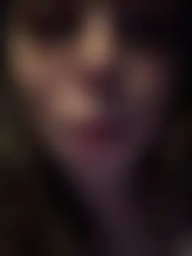 pantyless' Webcam Show