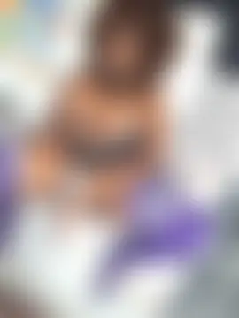 bustytemptress1's Webcam Show