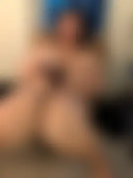 Canadian_BBW's Webcam Show