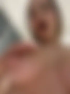 SweetieSinXXX's Webcam Show