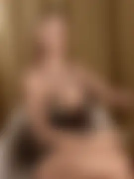 Susiee_Redd's Live Sex Cam Show