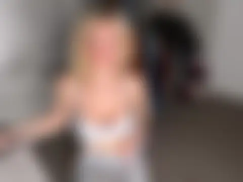 meggsworld's Webcam Show