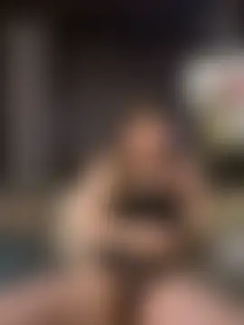 elliepixie's Webcam Show