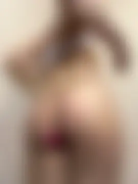 ZeziFlowers' Webcam Show