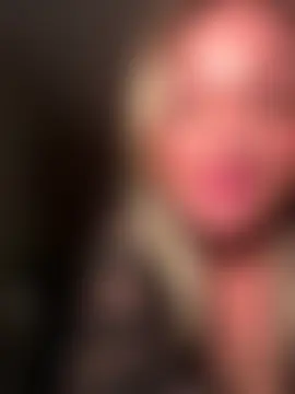 naughtychelseaxox's Live Sex Cam Show