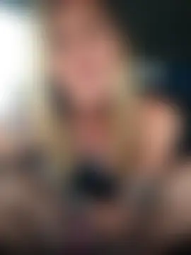 SheIsSomething's Webcam Show