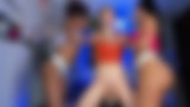 madams_worker's Live Sex Cam Show