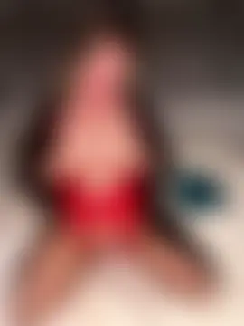 naughtychelseaxox's Live Sex Cam Show