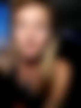 SheIsSomething's Webcam Show