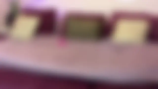 kellyvenous' Live Sex Cam Show