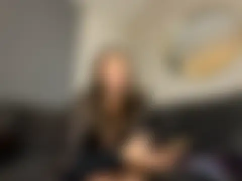 Playfulvixen25's Live Sex Cam Show