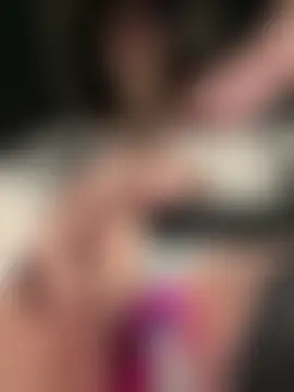 pantyless' Webcam Show