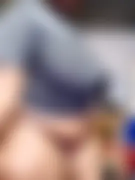 curvyloneah75's Webcam Show