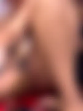 Suyin_squirt22's Webcam Show