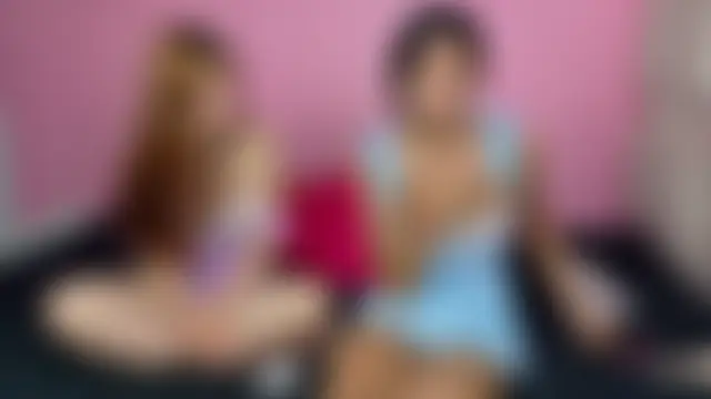 strawberrymia68's Webcam Show