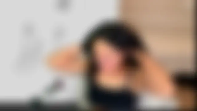 WinnieRin's Webcam Show