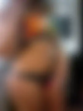 Caramel_Lights' Live Sex Cam Show