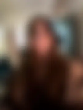 aly_golden_'s Webcam Show