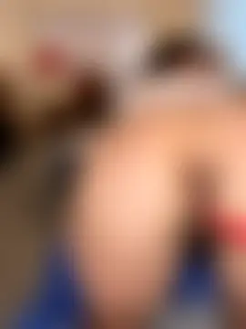 Sophia-Squirts-UK's Live Sex Cam Show