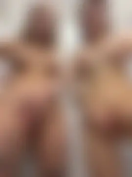 Aiko_Yumi's Live Sex Cam Show