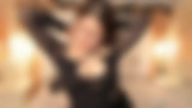 Daphne_And_Roger's Live Sex Cam Show