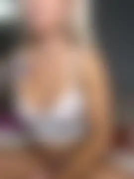 barbiedollkiley's Webcam Show