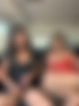 sexi_noemi's Webcam Show