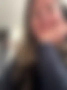 emma_tour's Webcam Show