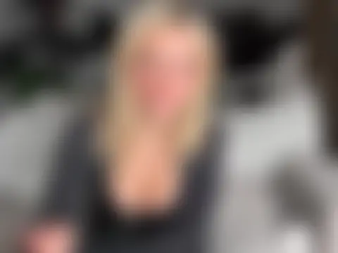 meggsworld's Webcam Show