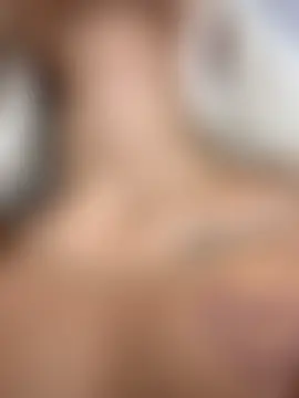 MystiqueXXX's Webcam Show