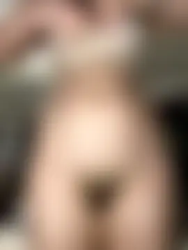 didihairypussy's Webcam Show