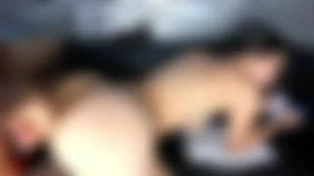 Soffy_sexzone18's Webcam Show