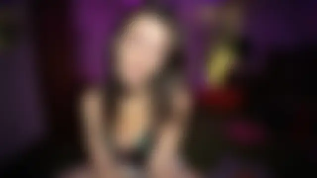 GennaJames' Webcam Show