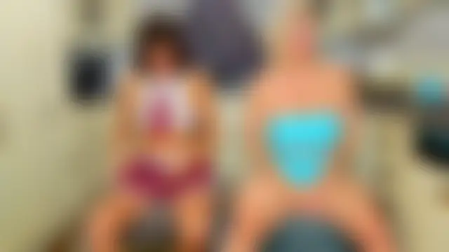 TUNDEROSE1's Live Sex Cam Show