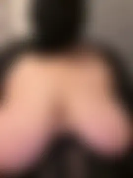 Pari_Persianbaddie6's Live Sex Cam Show