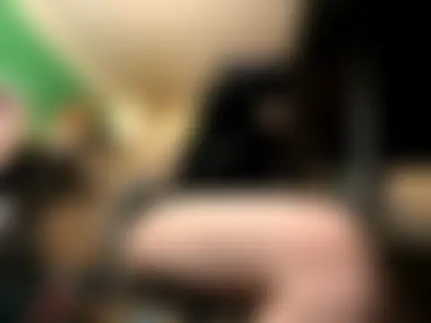 Snowbunnycake_131's Webcam Show