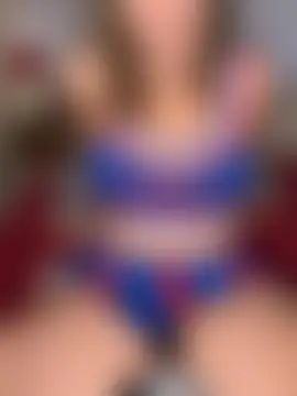 Sophia-Squirts-UK's Live Sex Cam Show